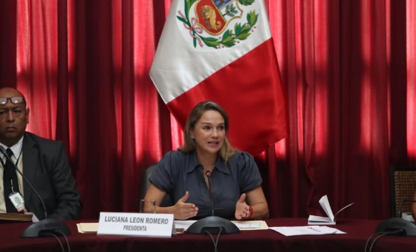 Luciana León: congresista investigada por la fiscalía por nexos con redes criminales