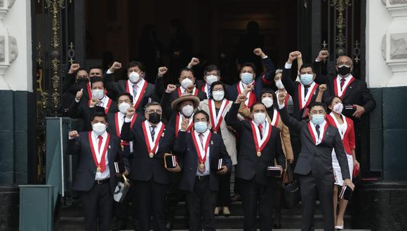 Bancada de Perú Libre insiste en proyecto de asamblea constituyente